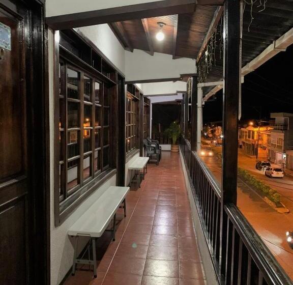 پانسیون De La Torre