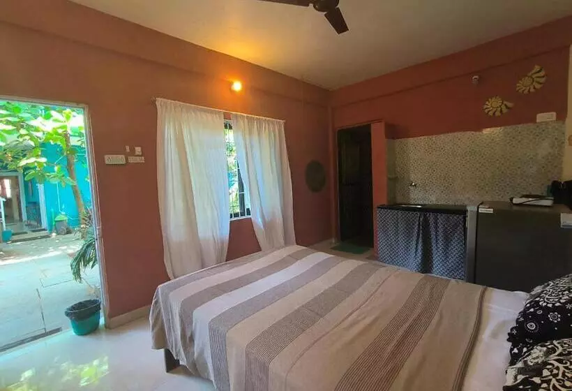 Majatalo Freeflow, Beach Property For Spritual People, 2 Min From Food Planet