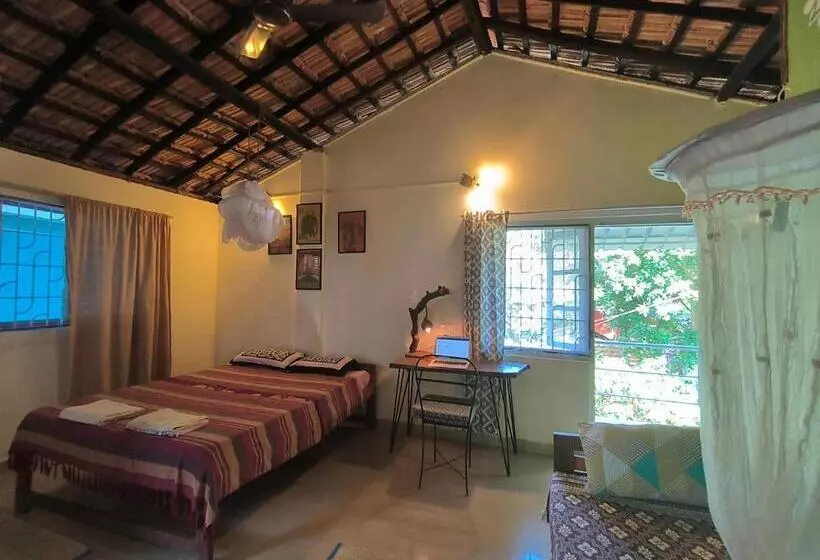 Majatalo Freeflow, Beach Property For Spritual People, 2 Min From Food Planet