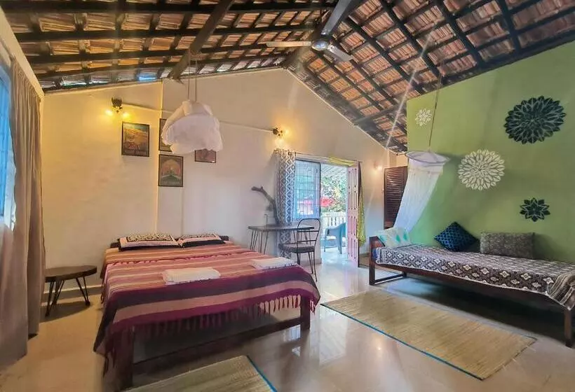 Majatalo Freeflow, Beach Property For Spritual People, 2 Min From Food Planet