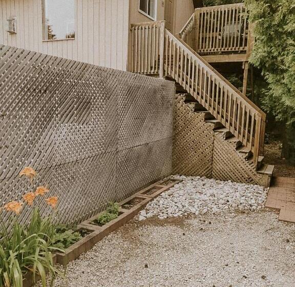 بنسيون Irish Mountain Suites