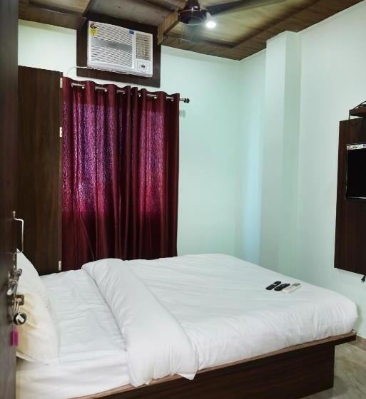 Pension (Hôtel basse catégorie) Kumar P.guest House