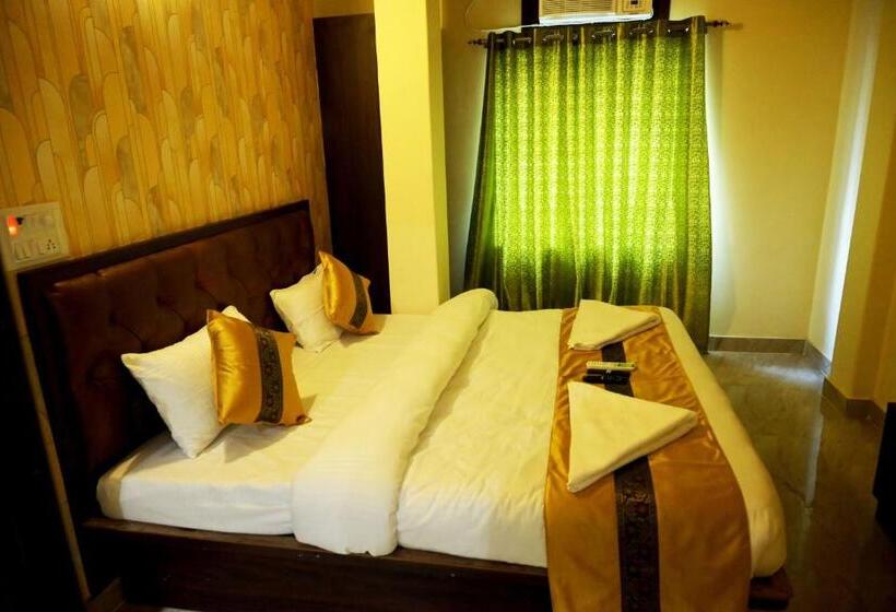 Pension (Hôtel basse catégorie) Kumar P.guest House