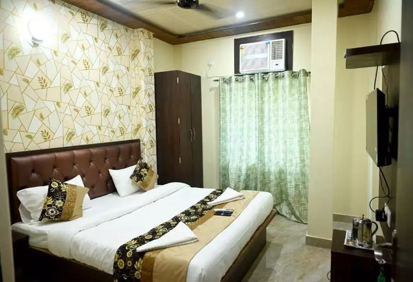 Majatalo Kumar P.guest House