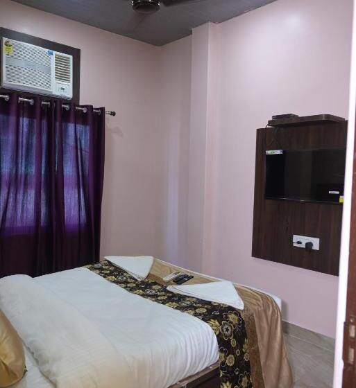 Pension (Hôtel basse catégorie) Kumar P.guest House