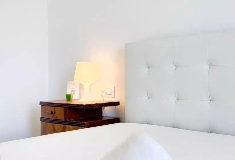 ペンション Suites Montemare