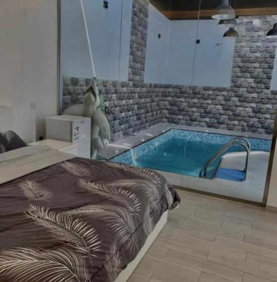 منتجع شاليهات القمر