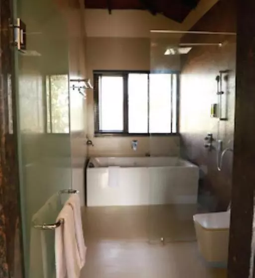 The Pench International, A Jungle Water Resort, Khawasa