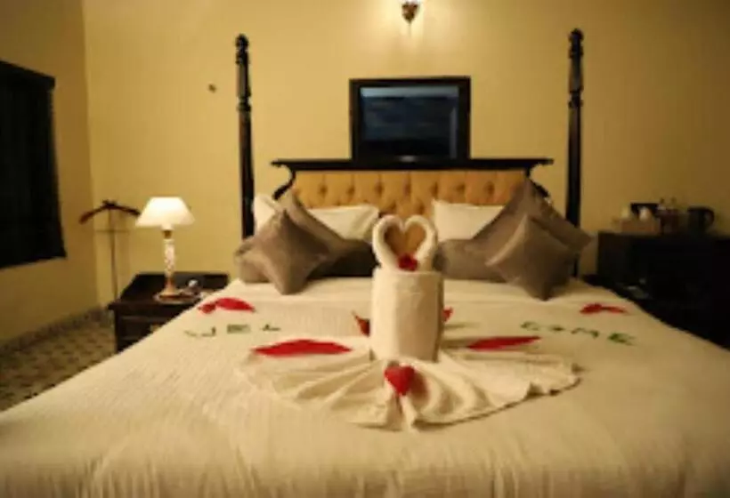 The Pench International, A Jungle Water Resort, Khawasa
