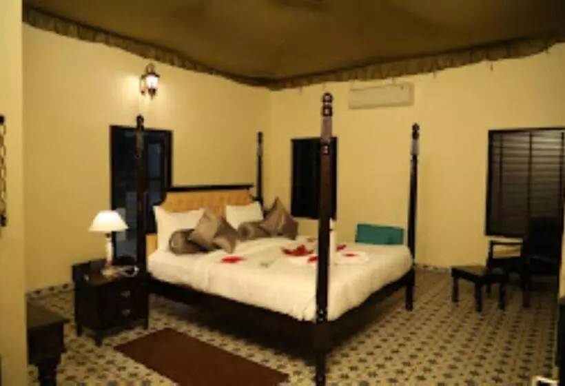 The Pench International, A Jungle Water Resort, Khawasa