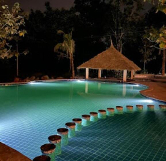 The Pench International, A Jungle Water Resort, Khawasa