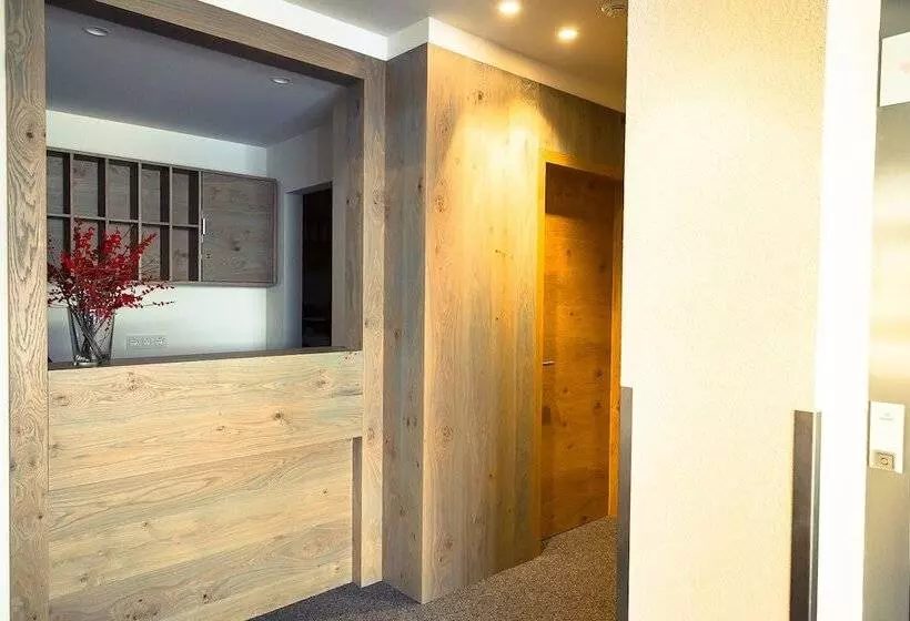 Apart Hotel Laurus