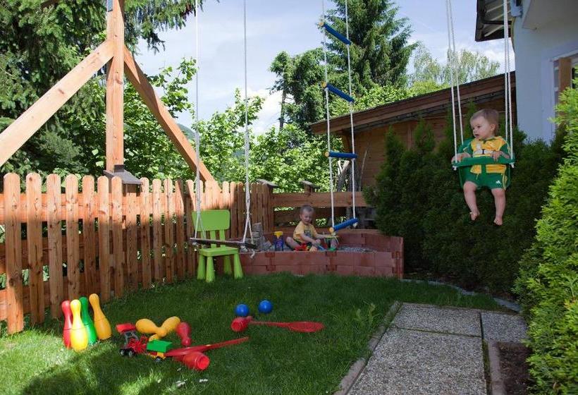 هتل Appartementhaus Charisma