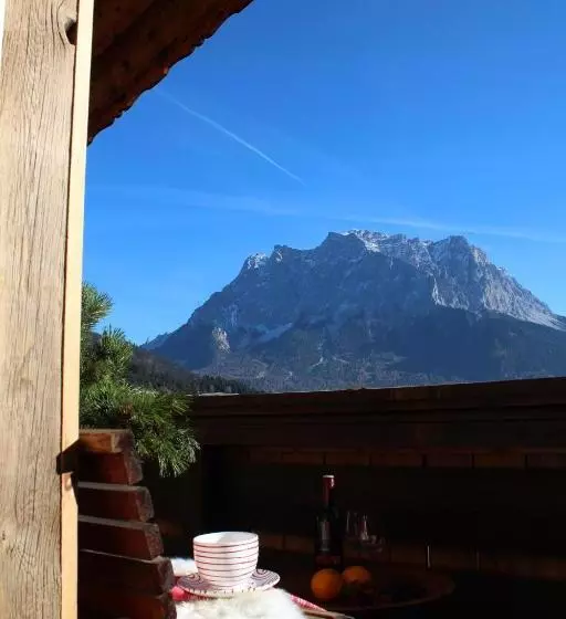 هتل Chalet Tannenhof