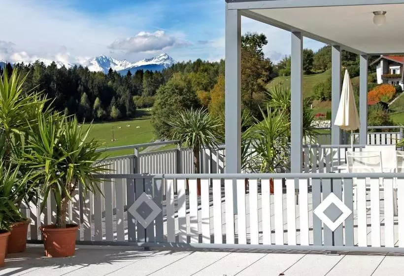 ホテル Ferienappartements Karolinenhof