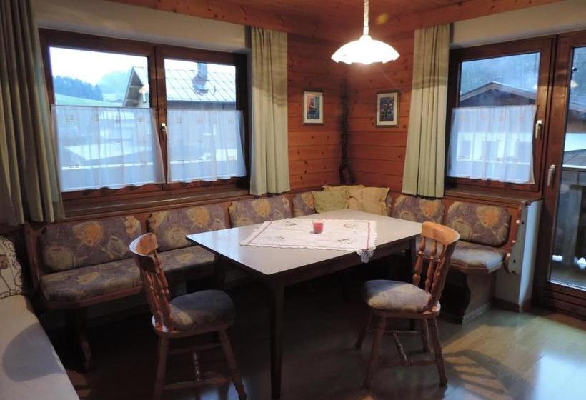 فندق Ferienwohnungen Johann Niedermoser