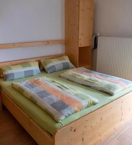 Hotelli Haus Alpenrose