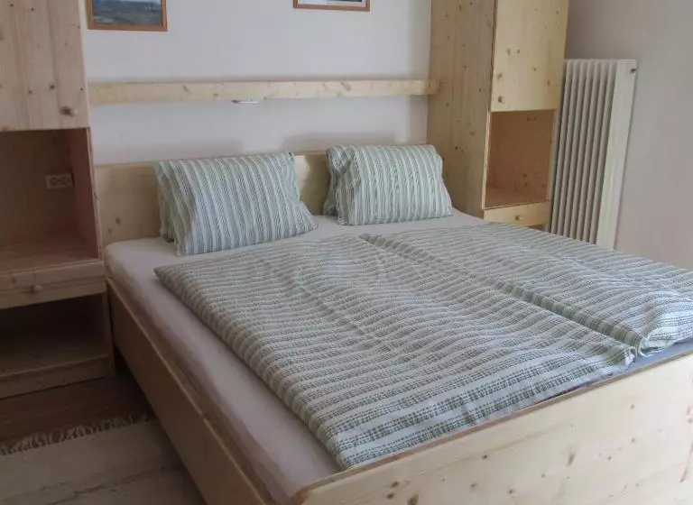 Hotelli Haus Alpenrose