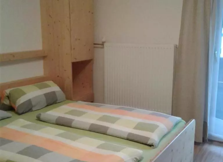 Hotelli Haus Alpenrose