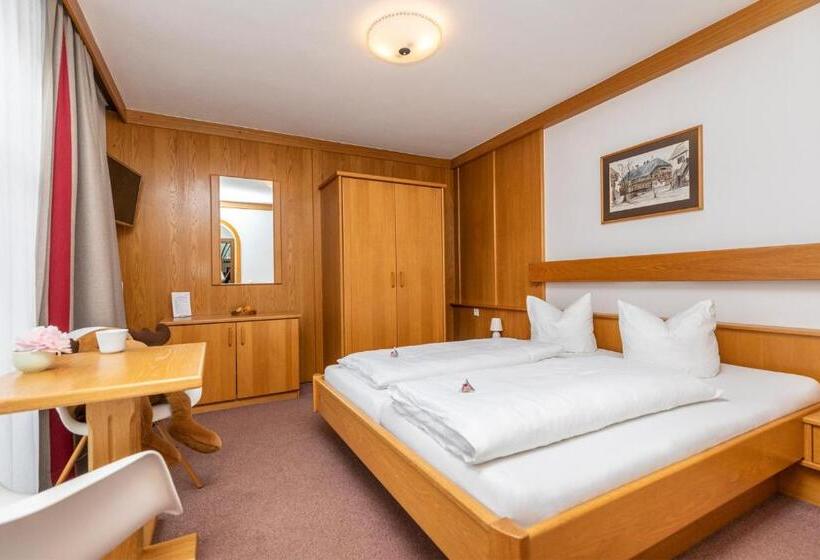 فندق Haus Deutinger