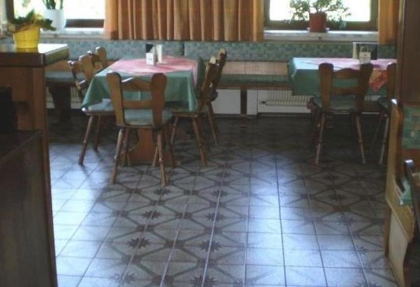 בית מלון כפרי Pension Bernhards