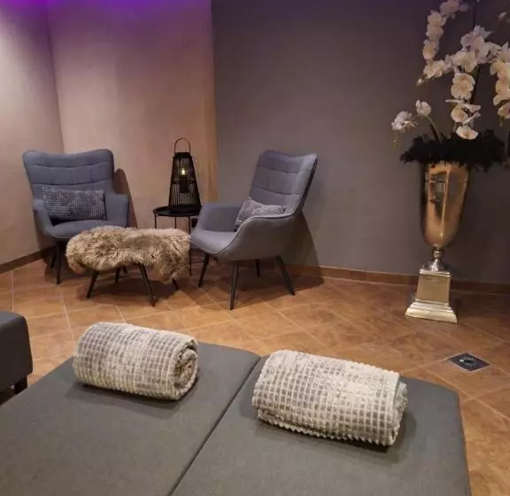 Hotel Post   Garni