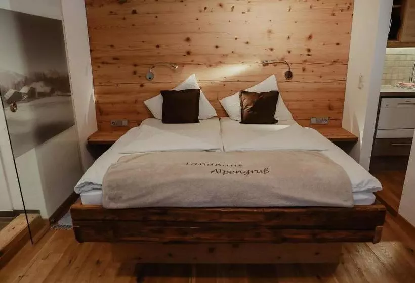 Hotelli Landhaus Alpengruß