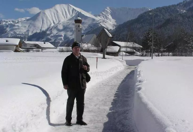 هتل Landhaus Hedy