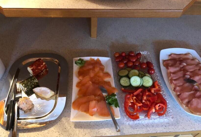 ホテル Landhaus Zeller