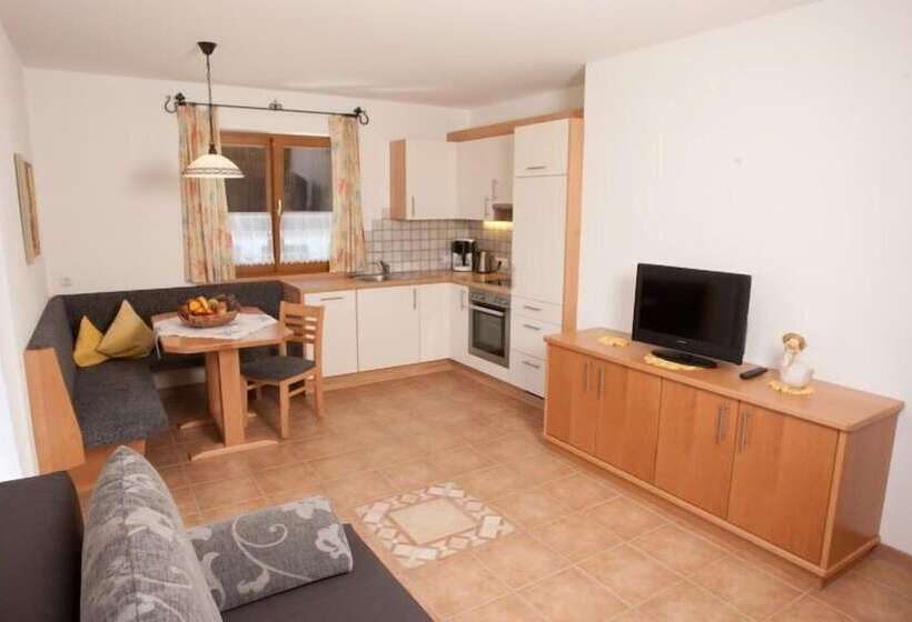 ホテル Landhaus Zeller