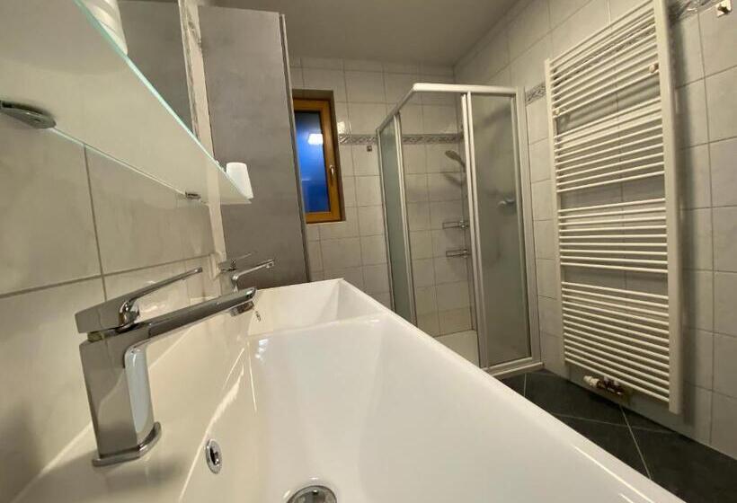 ホテル Pension Jagerhof Sommercard Inkl 5 Min Zum Hochzeiger