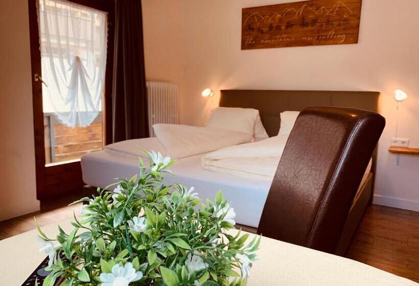 ホテル Pension Jagerhof Sommercard Inkl 5 Min Zum Hochzeiger