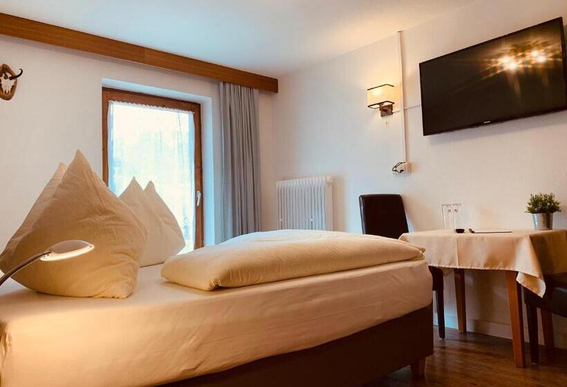 ホテル Pension Jagerhof Sommercard Inkl 5 Min Zum Hochzeiger