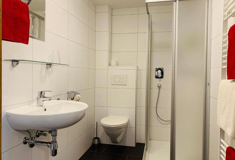 ホテル Pension Jagerhof Sommercard Inkl 5 Min Zum Hochzeiger