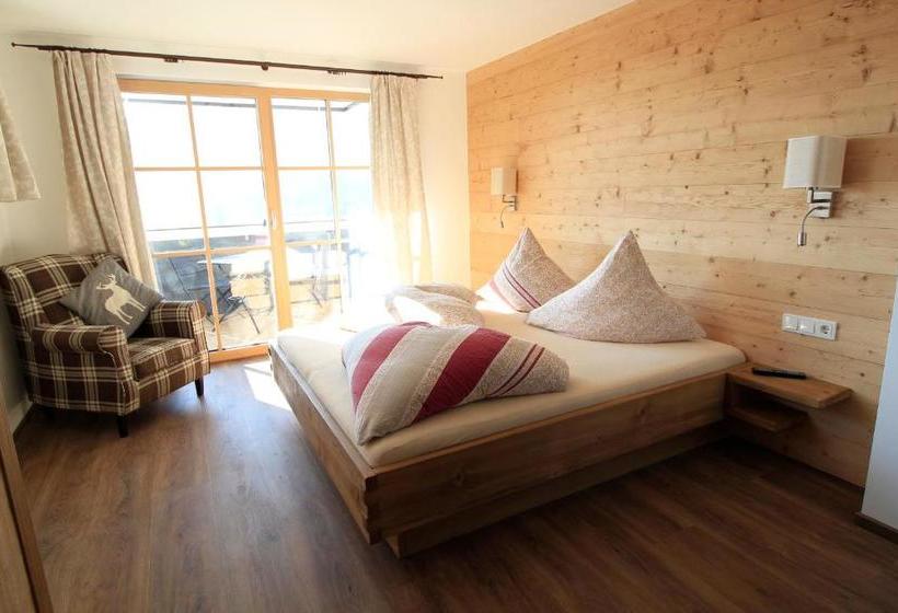 فندق Pension Tannenhof