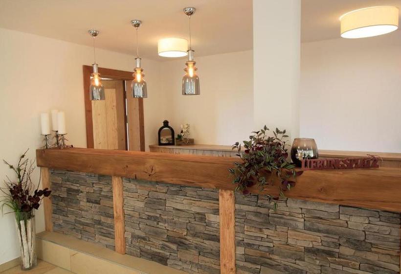 فندق Pension Tannenhof