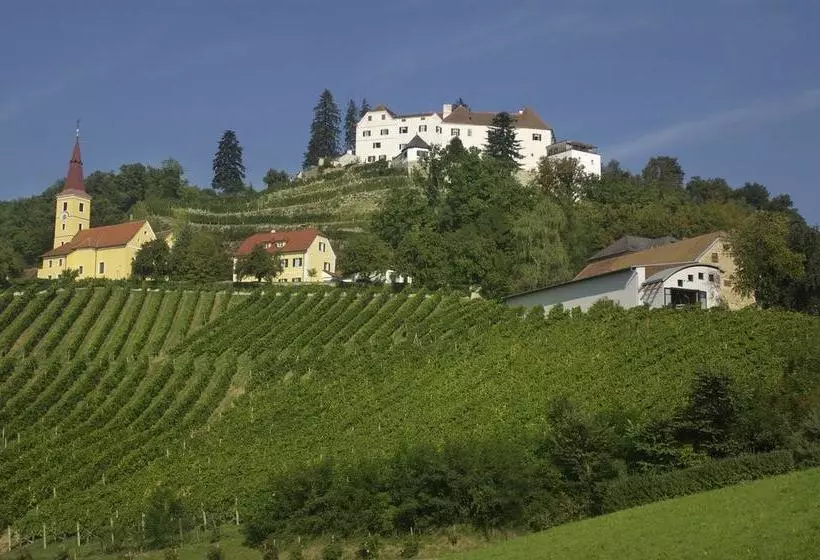 Hotel Schloss Kapfenstein