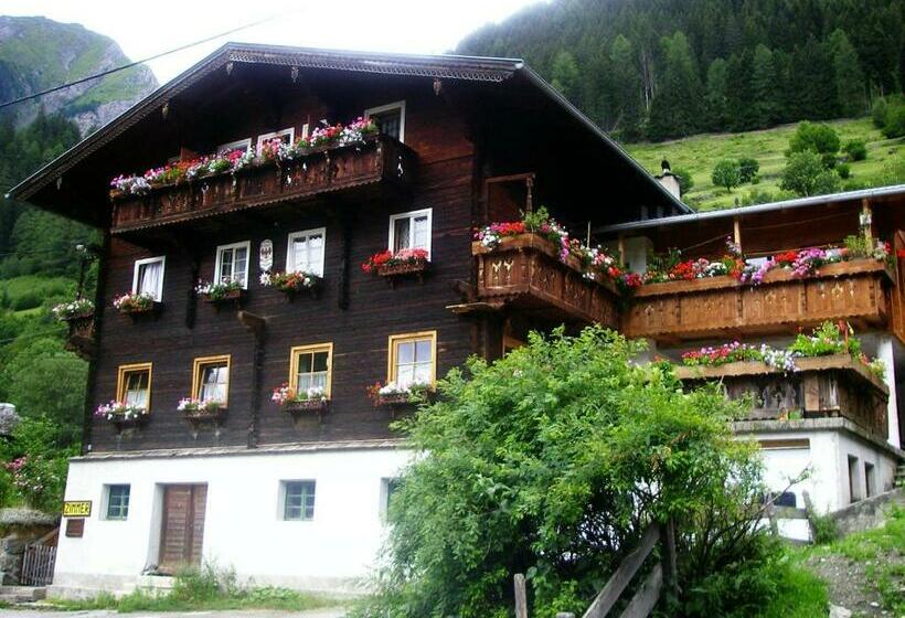 Отель Stampferhof