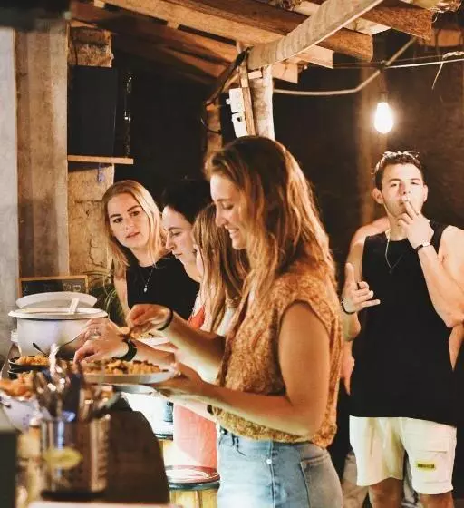 ユースホステル Plan B Coliving & Coworking