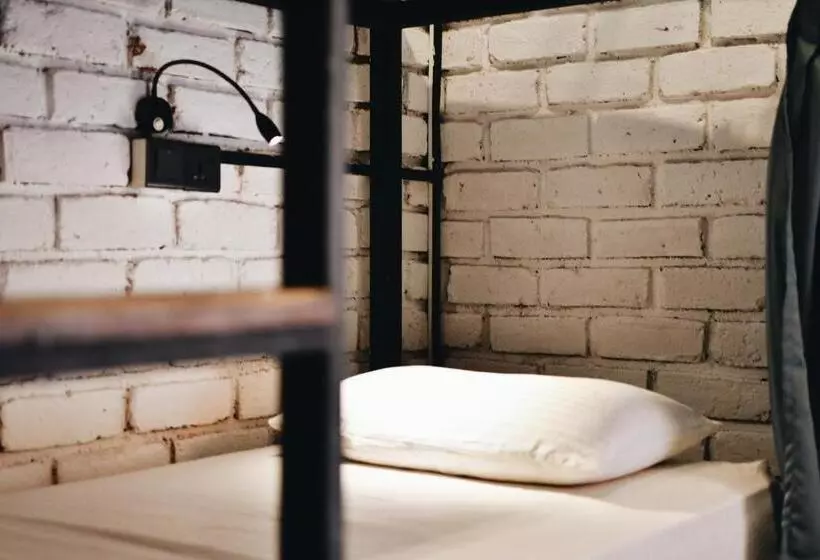 ユースホステル Plan B Coliving & Coworking