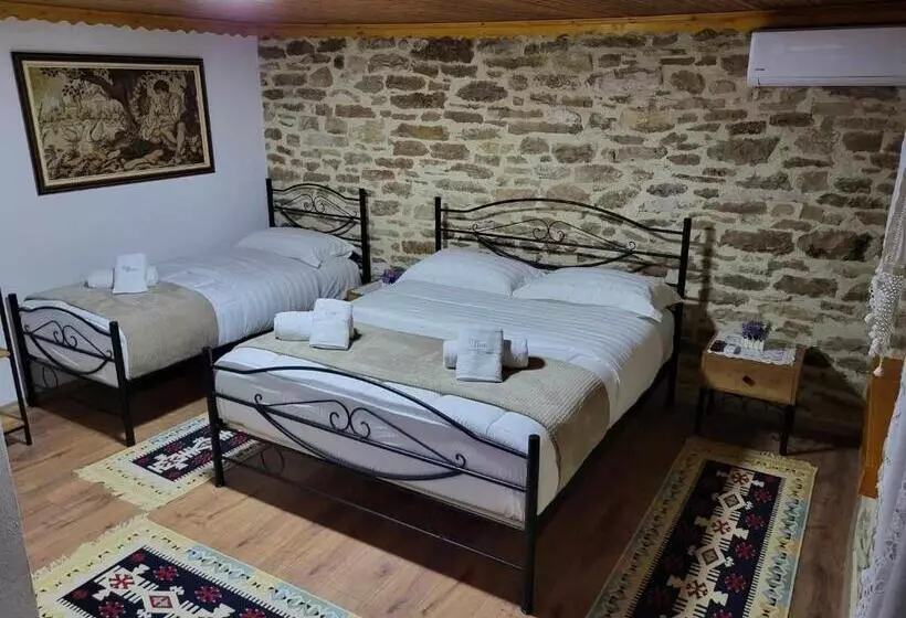 تختخواب و صبحانه Guest House Hasko