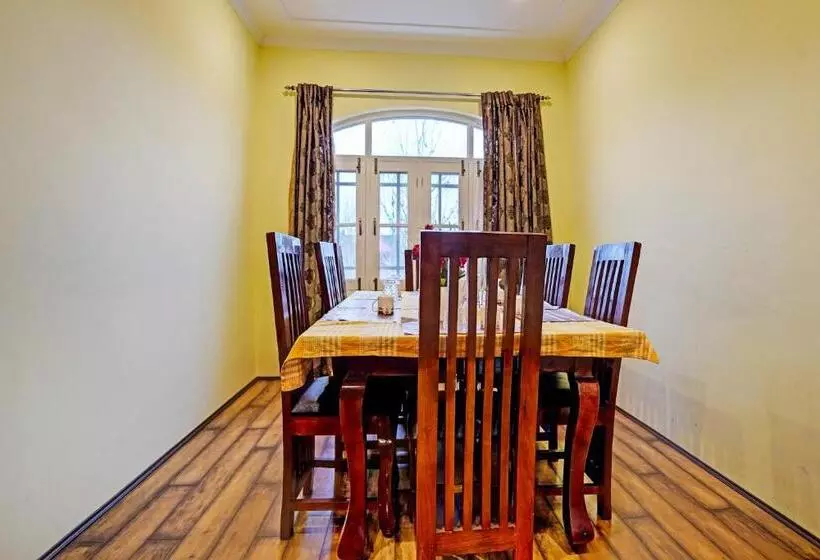 هتل O Lit Homestay