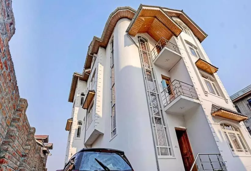 هتل O Lit Homestay