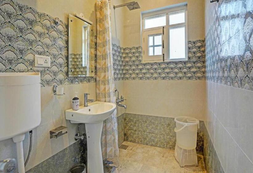 هتل O Lit Homestay