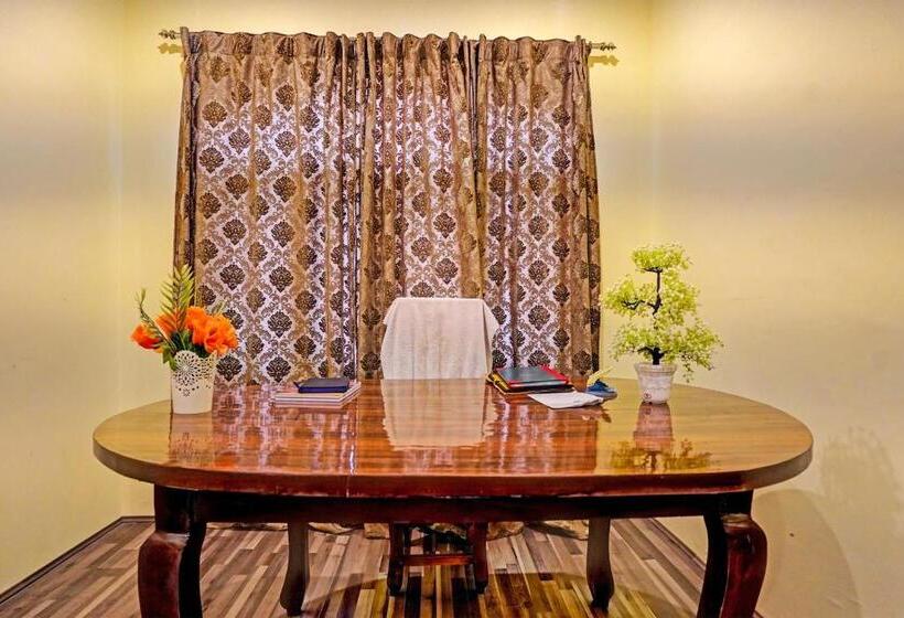 هتل O Lit Homestay