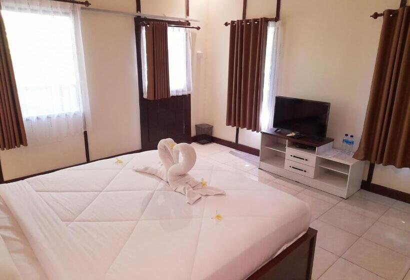 Отель Puri Lestari Official