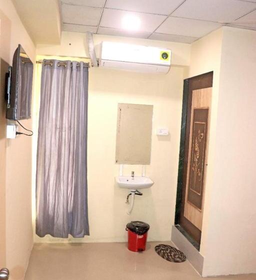 בית מלון כפרי Khushi Bhimrad Althan