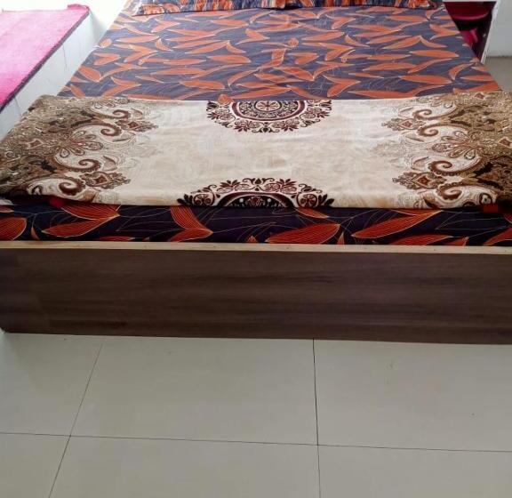 בית מלון כפרי Khushi Bhimrad Althan