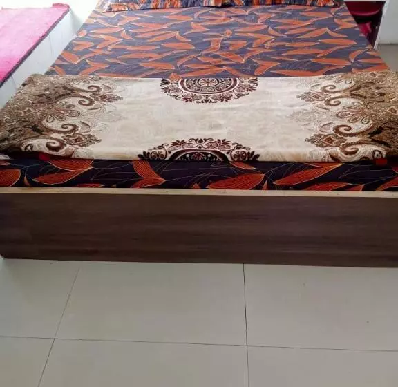 ホテル Khushi Bhimrad Althan