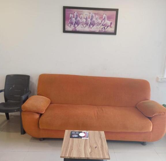 בית מלון כפרי Khushi Bhimrad Althan